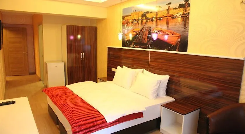 Lucid Hotel contacts